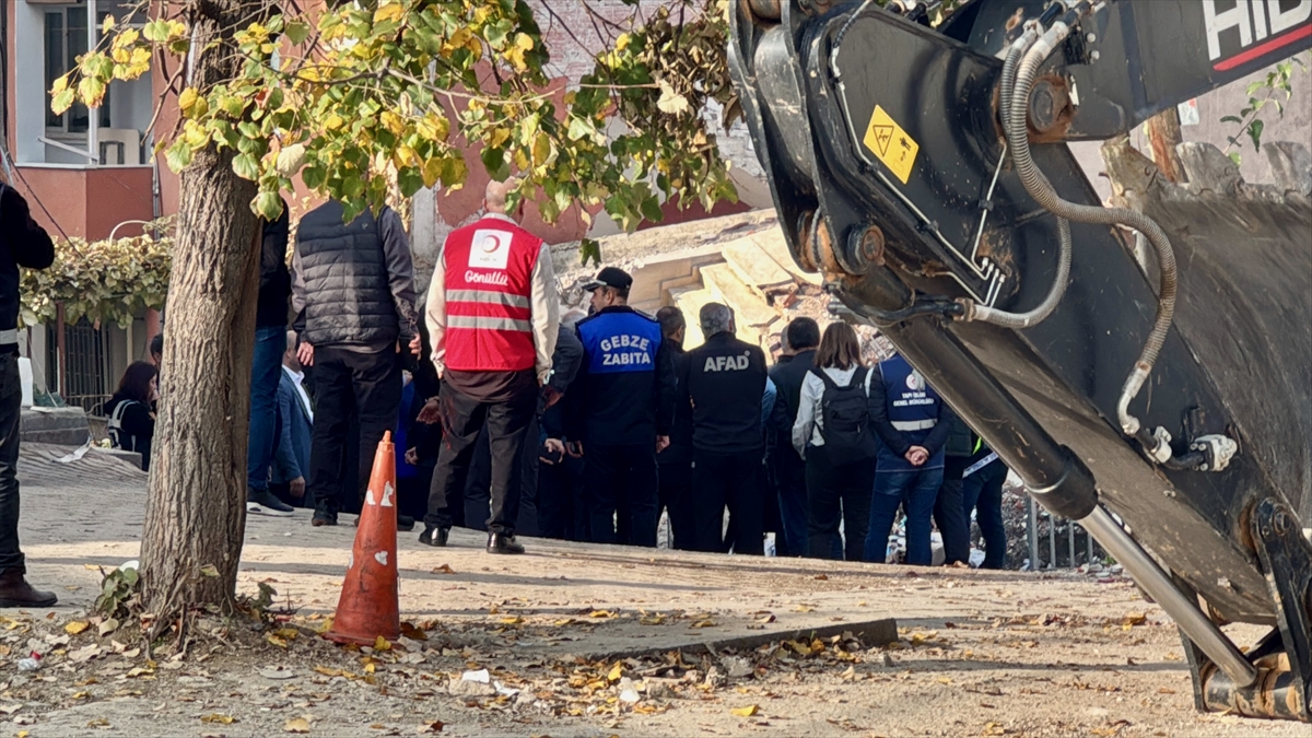 A A 20251103 39600597 39600594 K O C A E L I D E C O K E N A P A R T M A N V E T A H L I Y E E D I L E N B I N A L A R I N B U L U N D U G U B O L G E D E C A L I S M A L A R S U R U Y O R