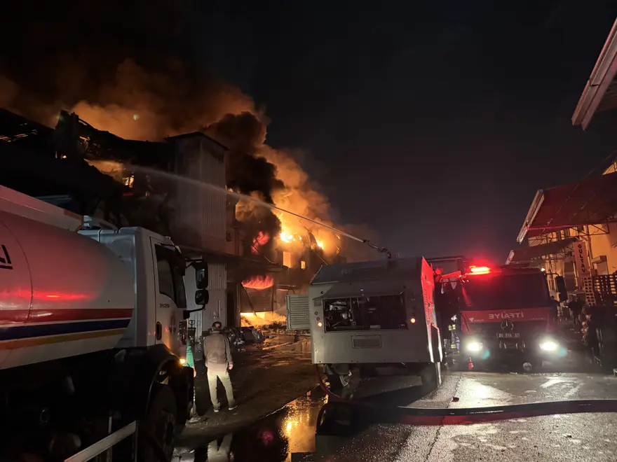 A A 20251108 39648265 39648259 A D A N A D A H I R D A V A T D U K K A N I N D A C I K A N Y A N G I N A M U D A H A L E E D I L I Y O R 554612