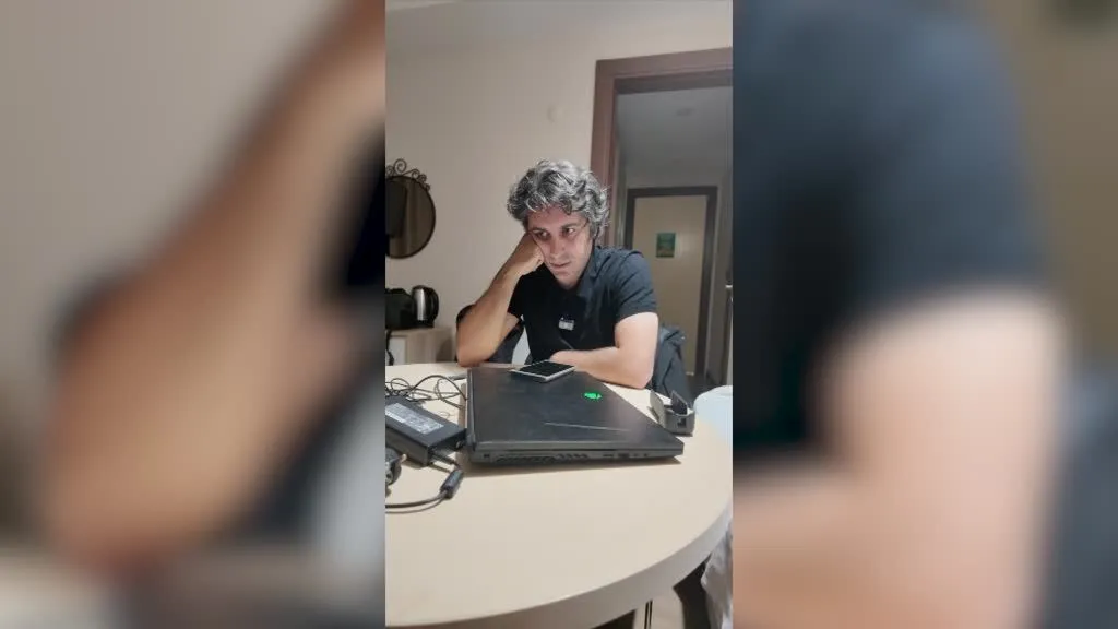 Hesabina Yanlislikla 23 Milyon Lira Gonderilen Akademisyen Parayi Bankaya Iade Etti