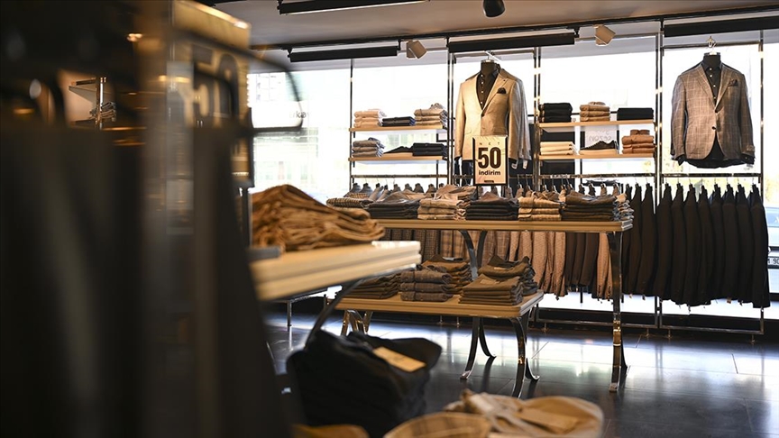 Thumbs B C B12706A642D04D1779Bfeb429843Fa7A