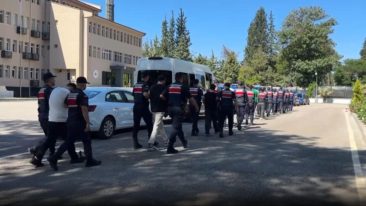 13 ilde dolandırıcılık operasyonu: 19 şüpheli tutuklandı