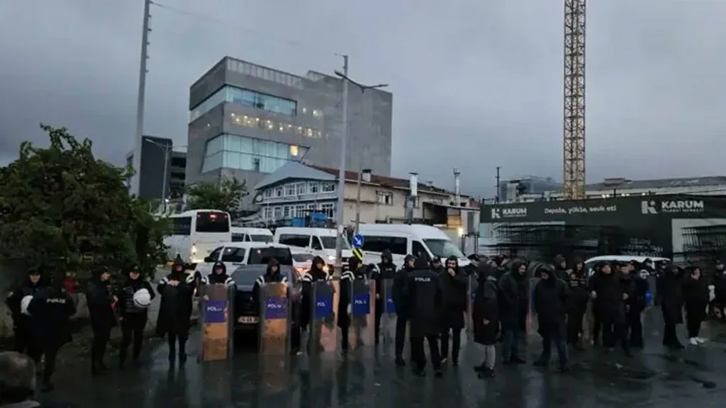 Halk Tv Ye Polis Baskini Kayyum Atandi Yayin Durduruldu 1 1